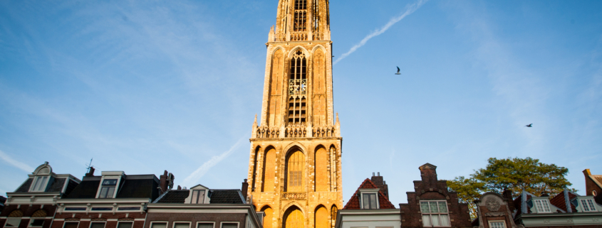 Het voordeel van de twijfel. Blog over een bijzondere zakelijke ontmoeting naast de Dom in Utrecht.
